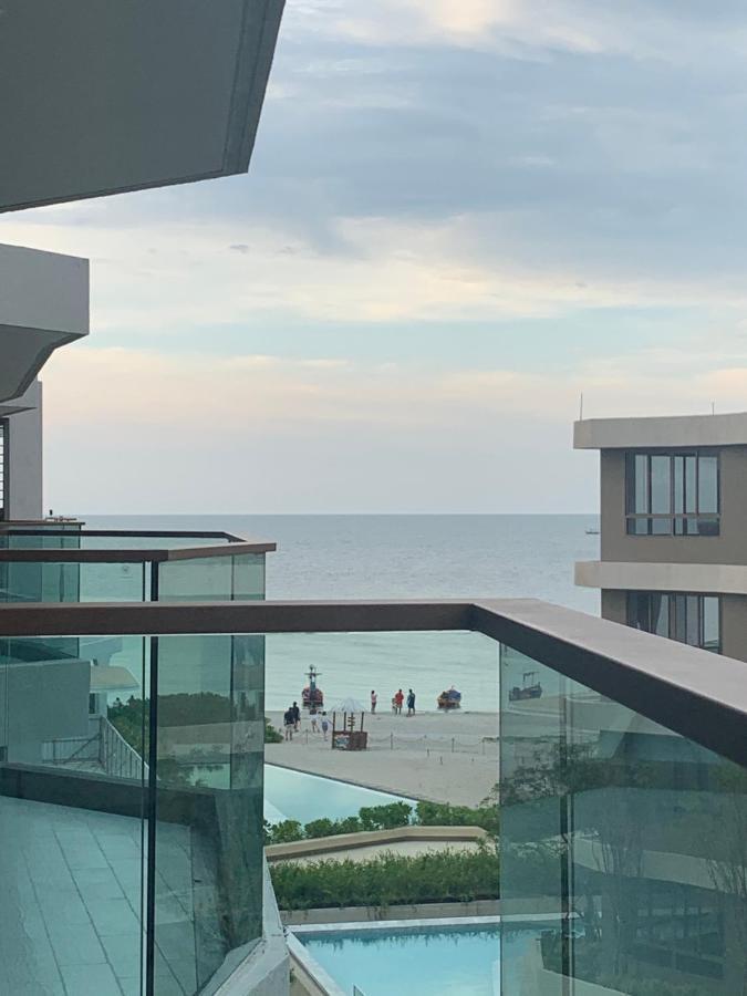 Santorini Khao Takiab Huahin Beach Front المظهر الخارجي الصورة